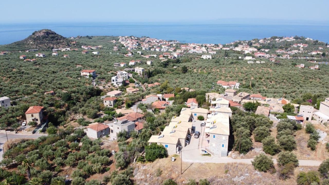 Stoupa Lefktro 7 Apartment Luaran gambar